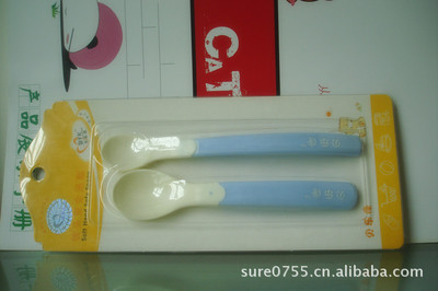 軟頭安全湯匙與高品質(zhì)母嬰用品——揭陽聯(lián)興塑料制品廠的專業(yè)制造與銷售